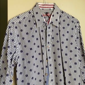 Robert Graham men’s large shirt